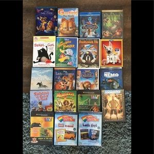 19 Kids disney and dreamworks dvd Lot